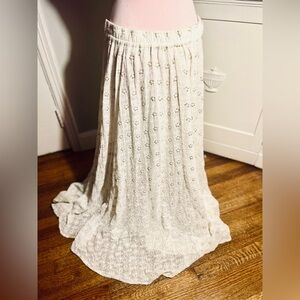 VTG Double Lined Cream Maxi Skirt w/ Gold Sequins